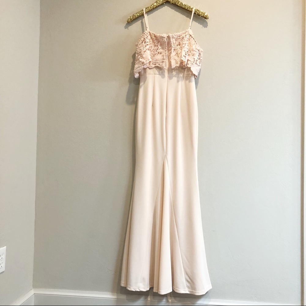 🆑 Blush Floral Overlay Dress - Picture 5 of 6